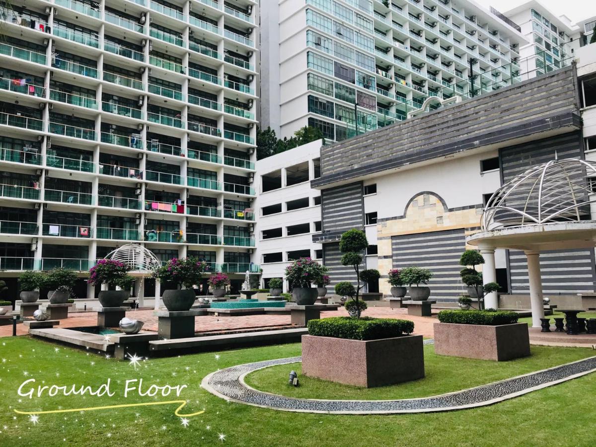 Apartment Palazio Mount Austin With Balcony 4 1pax With Tv Box 5mins Aeon 3a06 Johor Bahru